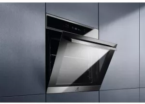 Vestavná trouba Electrolux EOE7C31X