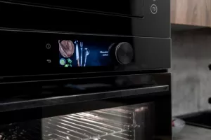 Vestavná trouba Kluge KTE1050B Vestavná trouba Kluge KTE1050B