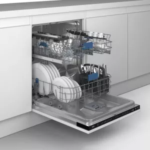 Myčka nádobí Beko BDIN38441P--šířka 60cm