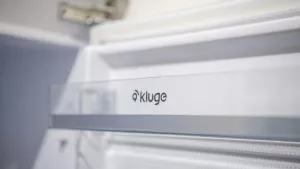 Vestavná kombinovaná lednice Kluge KC2252J