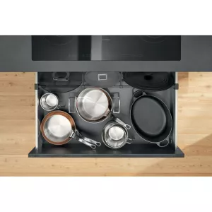 BLUM ZC7U10F0 Ambia-line podél. dělení pro příč. reling LBX pure Hedv. bílá SW-M Blum BLUM ZC7U10F0 Ambia-line podél. dělení pro příč. reling LBX pure Hedv. bílá SW-M Blum