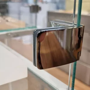 SISO závěs See-Me, 180°, dveře sklo, korpus sklo/DTDL, vrtání skla 10mm, chrom N/A